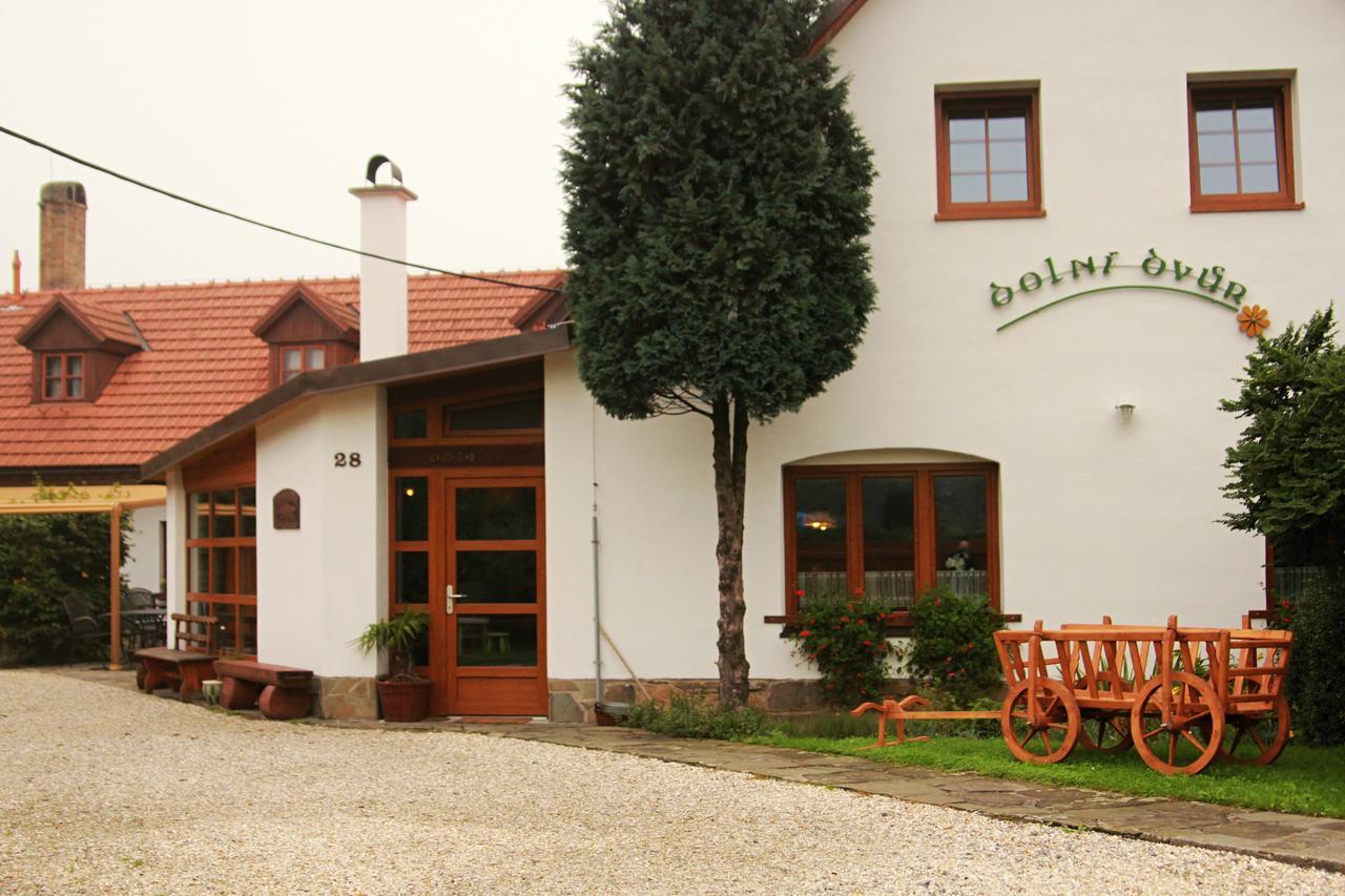 Hostinec A Penzion Dolni Dvur Verovice Exterior foto