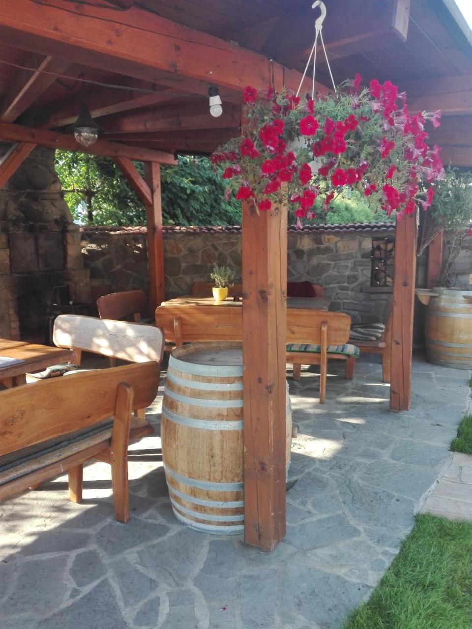 Hostinec A Penzion Dolni Dvur Verovice Exterior foto