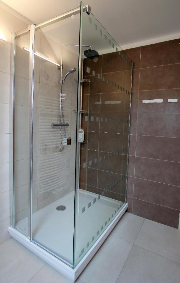 Hostinec A Penzion Dolni Dvur Verovice Exterior foto
